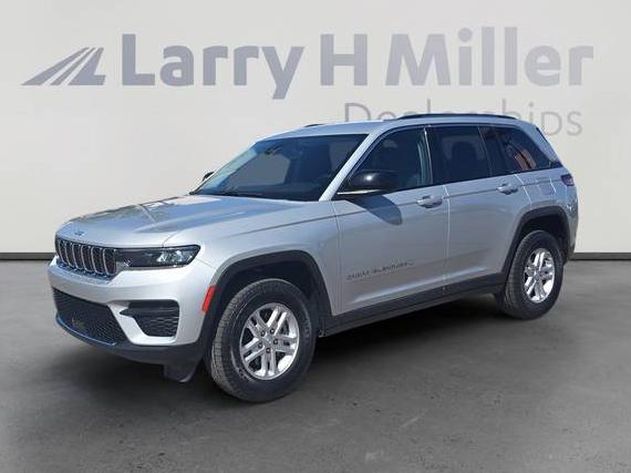 JEEP GRAND CHEROKEE 2023 1C4RJHAG6PC673382 image